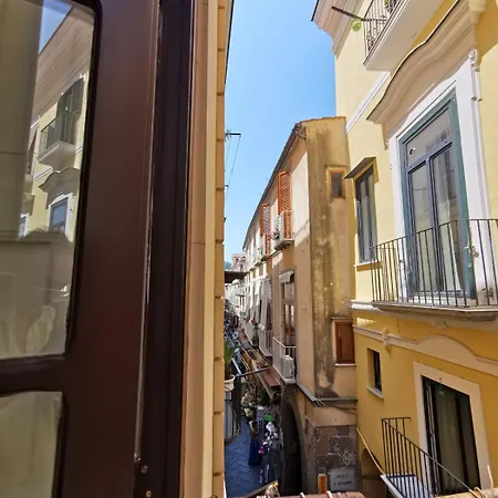 Tasso Apartment